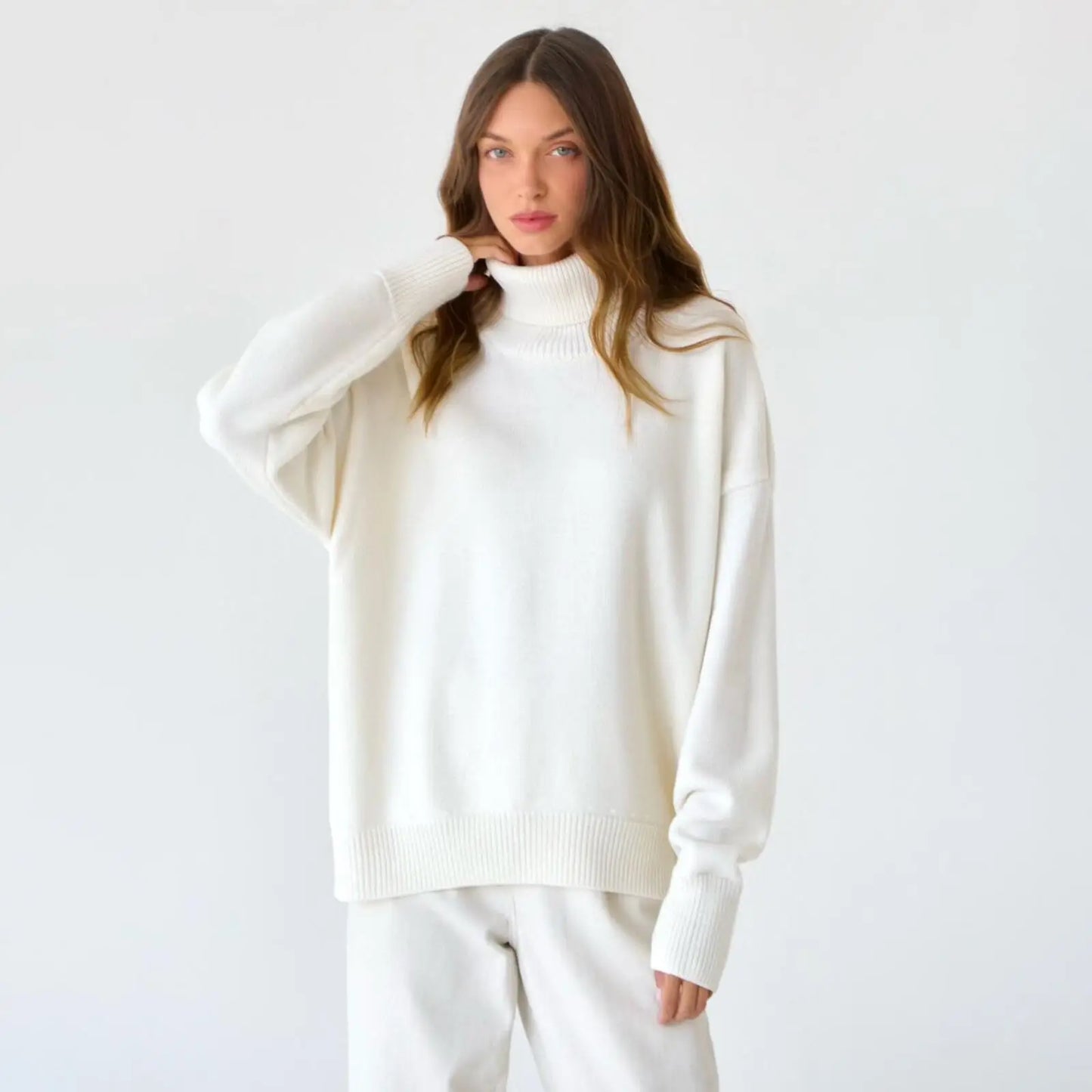 Pull Col Roulé – Élégance et Confort Absolus
