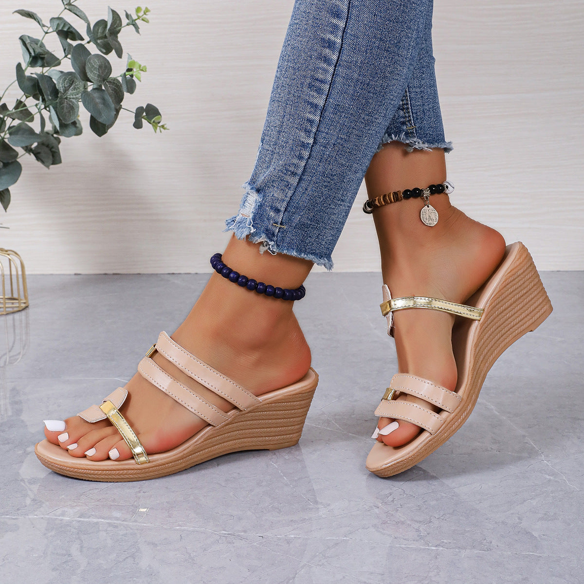 NINA | Sandales Compensées Tendance – Bout Ouvert & Confort Optimal