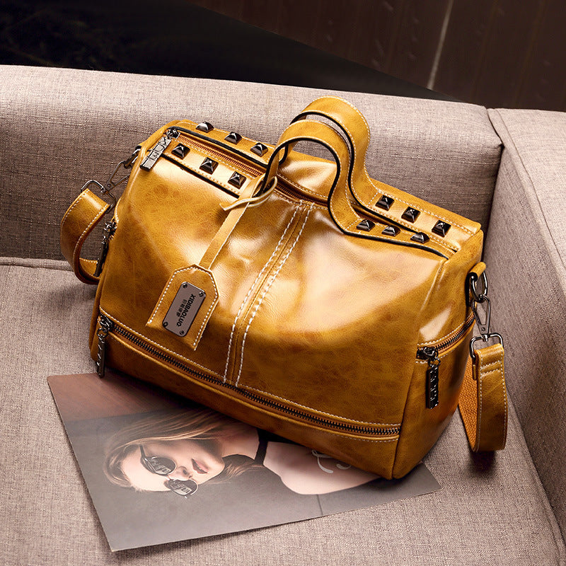 LÉA | Sac Rétro Chic –  Look Raffiné