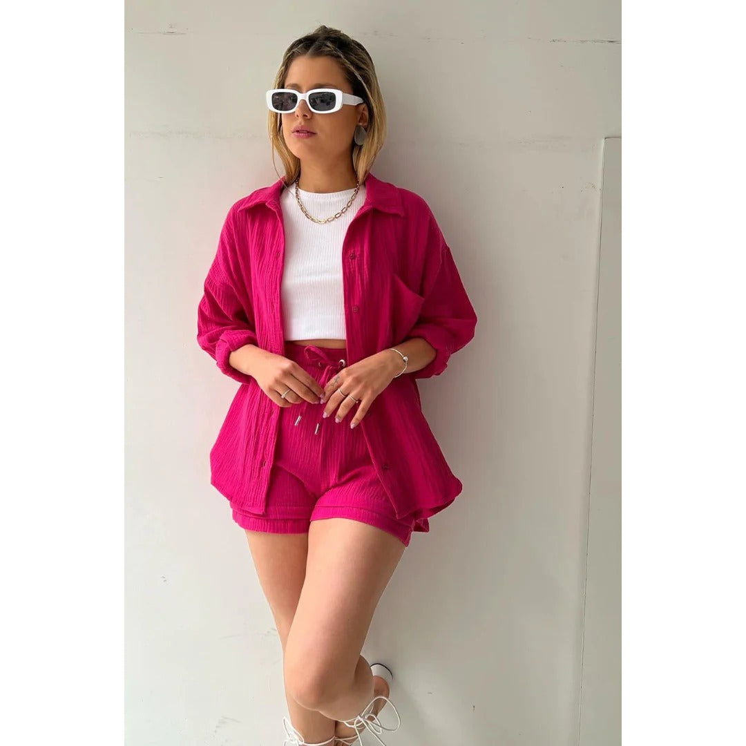 AVA | Ensemble Chambray chic – Haut fluide & short taille haute