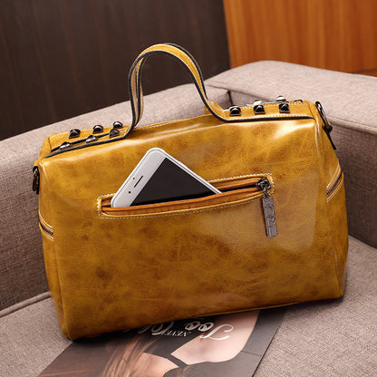 LÉA | Sac Rétro Chic –  Look Raffiné